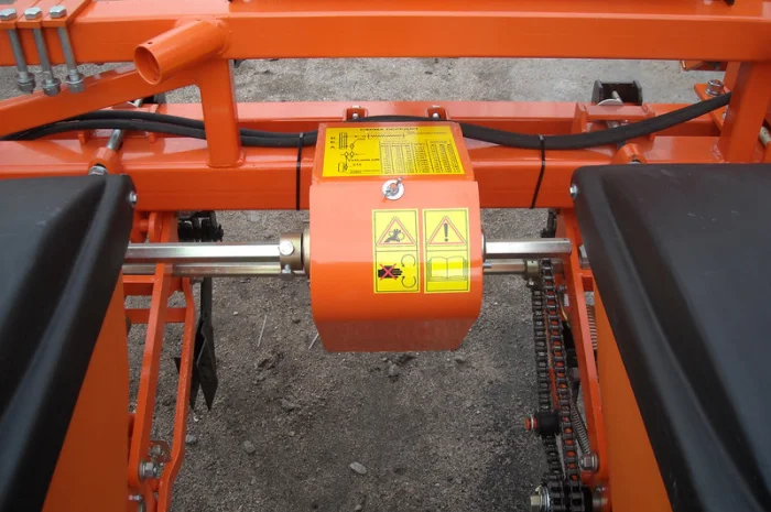 Универсальная пневматическая сеялка УПС-6 (Весна-6)- фото № 5