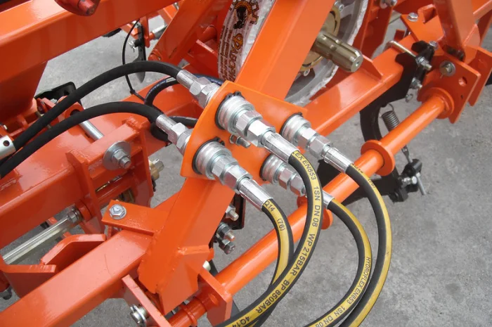 Универсальная пневматическая сеялка УПС-6 (Весна-6)- фото № 9