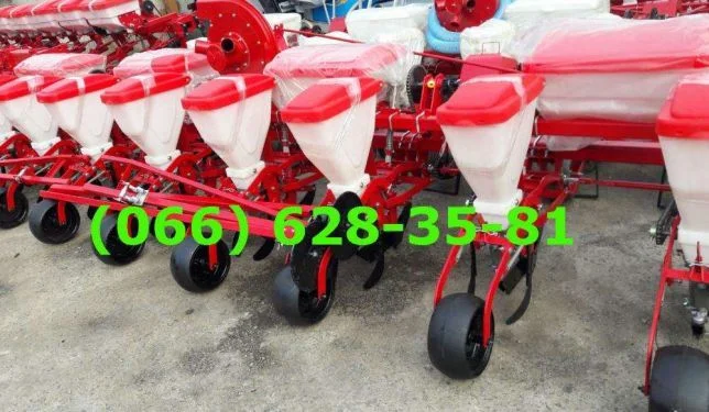 Сеялка универсальная пневматическая СУПН 8-01 (02) как производства Червона зирка, Украина- фото № 1