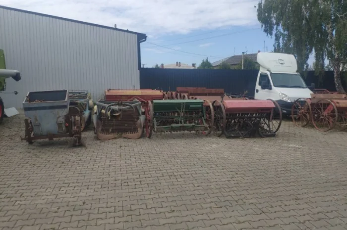 Сівалка сіялка 13 15 17 23 25 27 лійок Польща- фото № 12