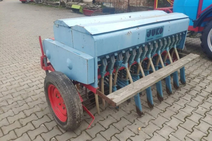 Сівалка сіялка 13 15 17 23 25 27 лійок Польща- фото № 16