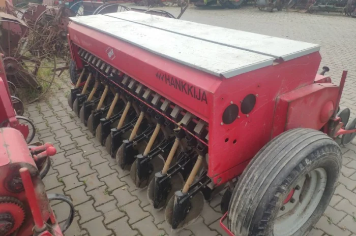 Сівалка сіялка на резиновому ходу Польща та ЄС- фото № 7