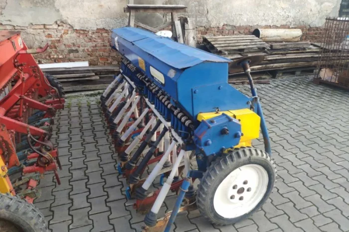 Сівалка сіялка на резиновому ходу Польща та ЄС- фото № 13