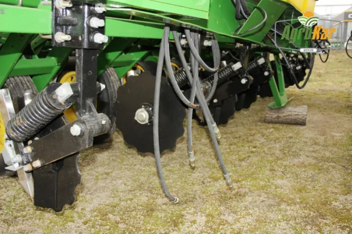 Просапна сівалка John Deere 7200 (8 рядів)- фото № 20