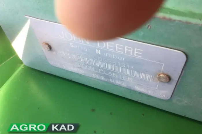 Сеялка пневматическая точного высева JOHN DEERE 7200- фото № 6