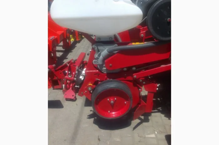 Сеялка универсальная, пропашная Вега 8 Профи (с ТУ, сигнализацией, Турбодиск, Комкоотвод)- фото № 3