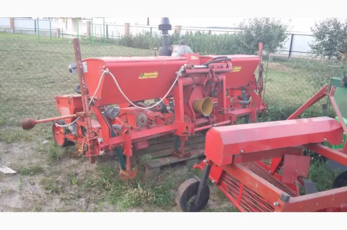 Сівалка кукурудзяна Becker Centra-Streuer на 4 рядки- фото № 2