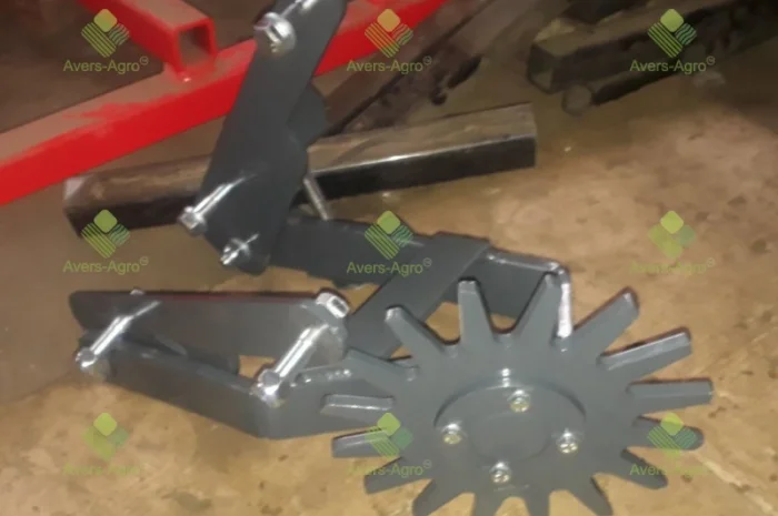 Очиститель ряда для универсальной сеялки точного высева Semeato SSM-27- фото № 2