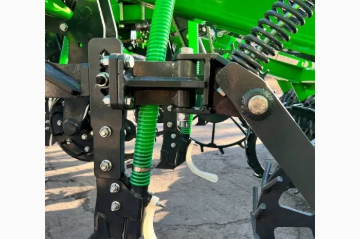 Пневматическая no-till сеялка дисково анкерная TSM 3, 9- фото № 2