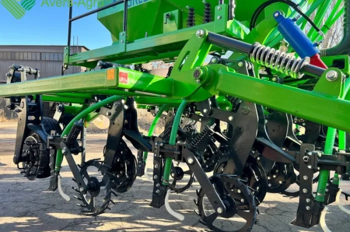 Пневматическая no-till сеялка дисково анкерная TSM 3, 9- фото № 8