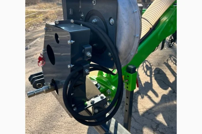 Новая пневматическая сеялка от Аверс Агро GREEN PLAINS TSM 3, 9- фото № 2