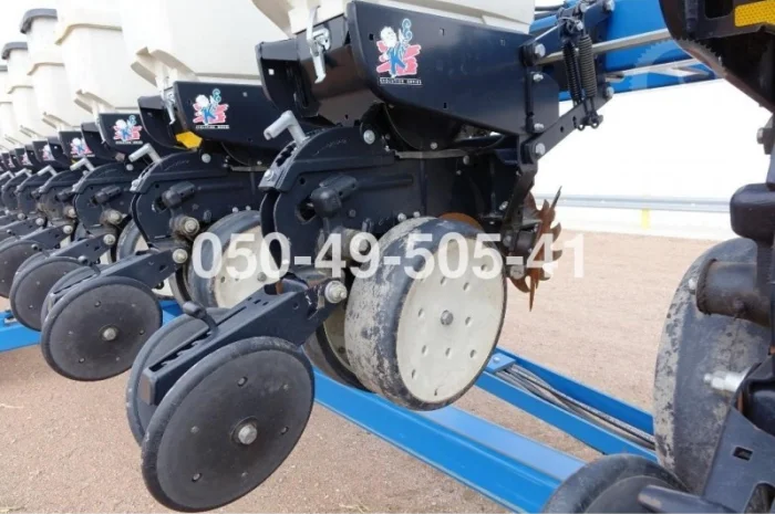 Механическая сеялка Кинзе Kinze 3600 16 рядная бу (из США) купить- фото № 2
