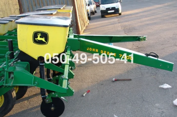 Сівалка пропашна сівник Джон Дір John Deere 7000 8 рядка б/у з капремонтом- фото № 3