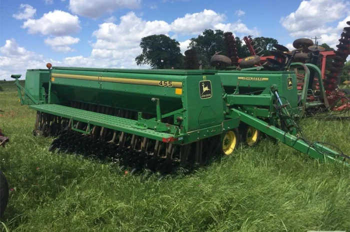 Зерновая сеялка Джон Дир John Deere 455 10.7 м. 15 см. с сухими- фото № 1