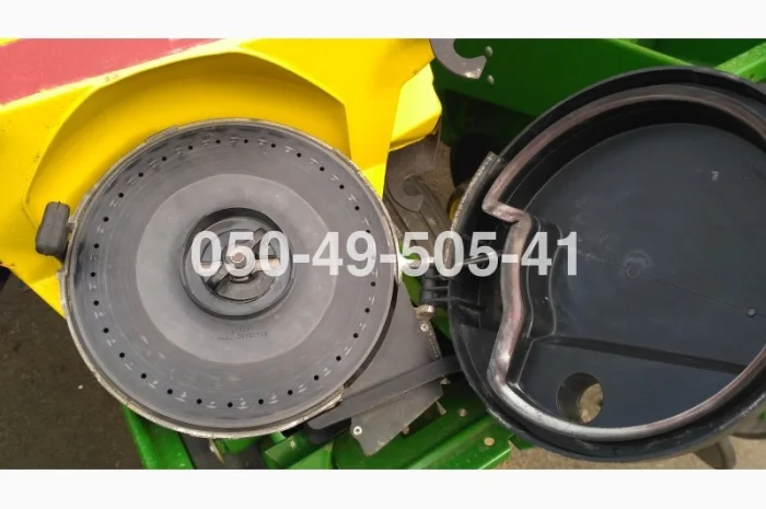 В наявності сівалка під соняшник John Deere 7200 Джон Дір 7200 8 рядкова- фото № 6