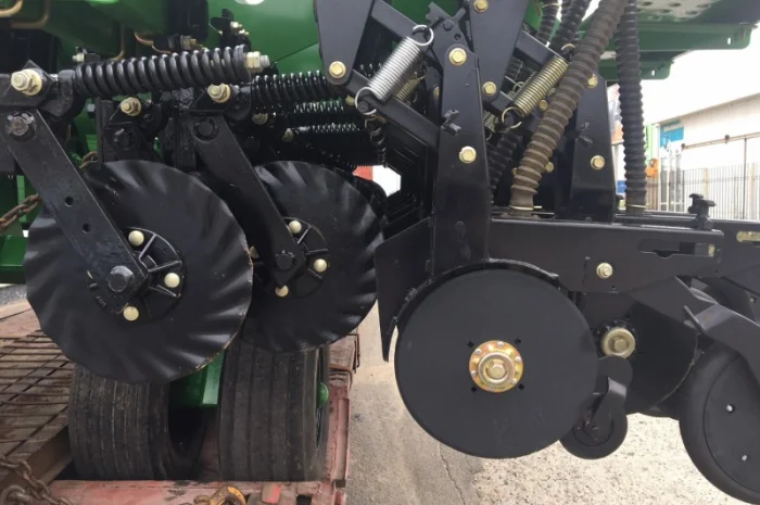 9 метрова No-Till зернова сівалка Great Plains 2N3010 купити б/у ціна- фото № 5