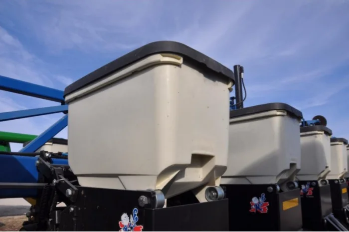 2011 г. б/у сеялка Кинзе Kinze 3600 16 рядная 31 рядная кукуруза соя- фото № 10