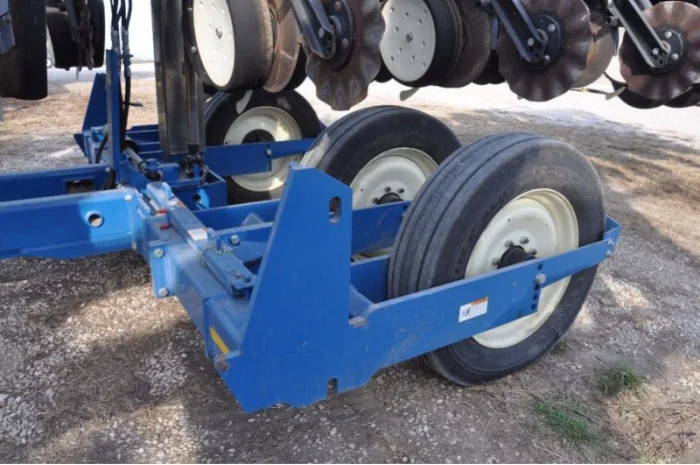 2011 г. б/у сеялка Кинзе Kinze 3600 16 рядная 31 рядная кукуруза соя- фото № 8