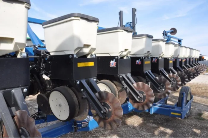 2011 г. б/у сеялка Кинзе Kinze 3600 16 рядная 31 рядная кукуруза соя- фото № 12