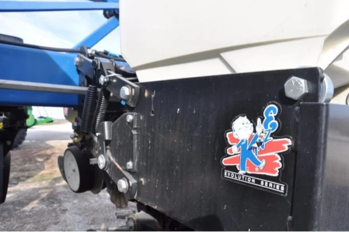 2011 г. б/у сеялка Кинзе Kinze 3600 16 рядная 31 рядная кукуруза соя- фото № 11