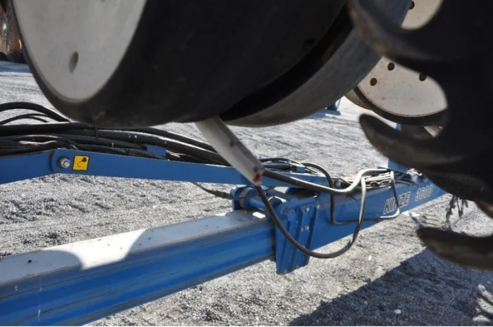 Сеялка точного высева Kinze 3600 16 рядная (пневматическая)- фото № 9