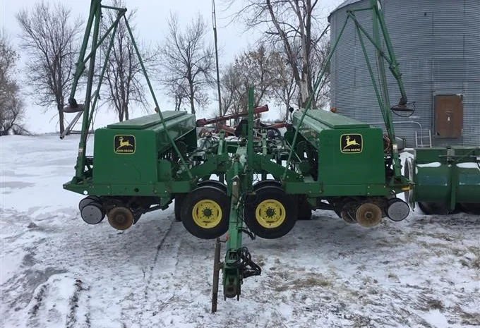 Широкорядная зерновая сеялка Джон Дир John Deere 455 (м/р 25 см.)- фото № 4