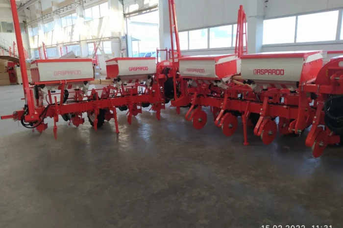 Універсальна пневматична сівалка Гаспардо MTR 8 Gaspardo (Італія)- фото № 5