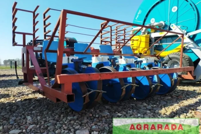 Рассадопосадочная машина FERRARI F-MAX 4 Розсадосадильнa- фото № 1