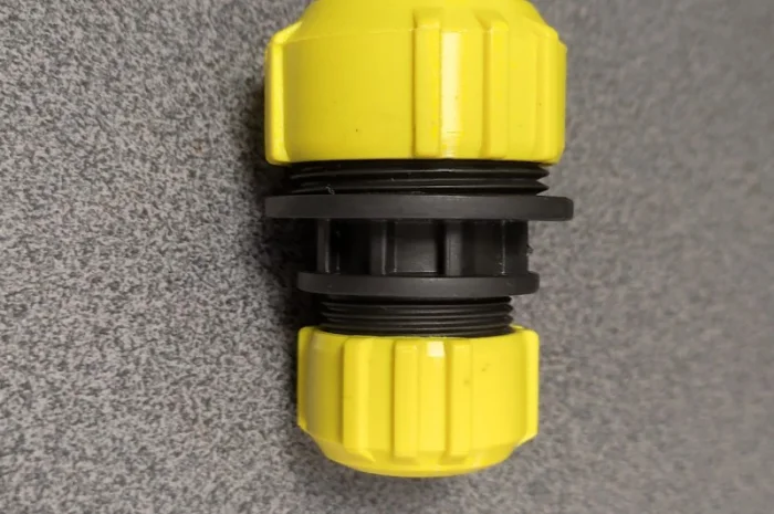 Муфта переходная соединительная для полива 3/4" - 1/2"- фото № 3