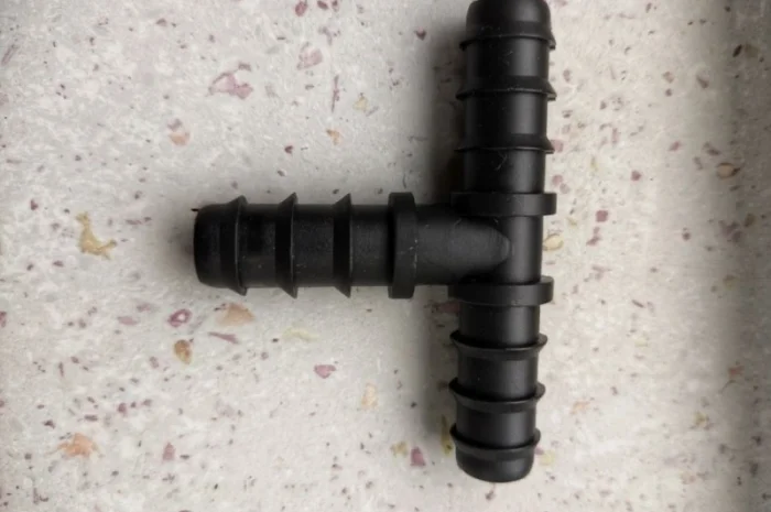 Трійник - з'єднувач для сліпої трубки SantehPlast SL-023 Упаковка 50 штук- фото № 1