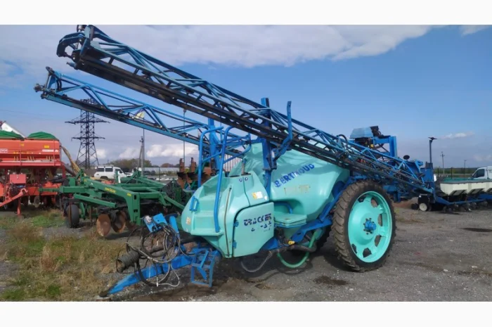 Оприскувач причіпний Berthoud Tracker 3200 (Берту Тракер) (Б/У)- фото № 1