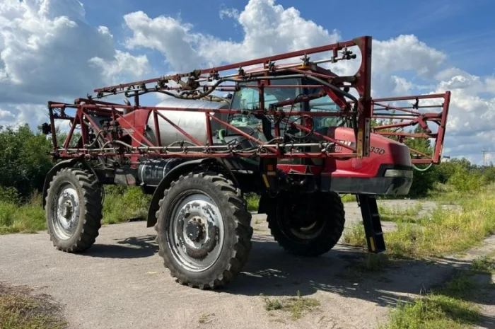 Case IH 3330 2010р.в- фото № 1