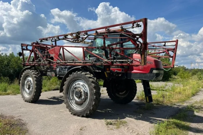 Обприскувач Case IH 3330 2010р.в- фото № 1