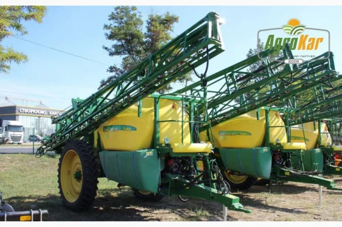 Обприскувач John Deere 740 (614) - 28 метрів- фото № 1