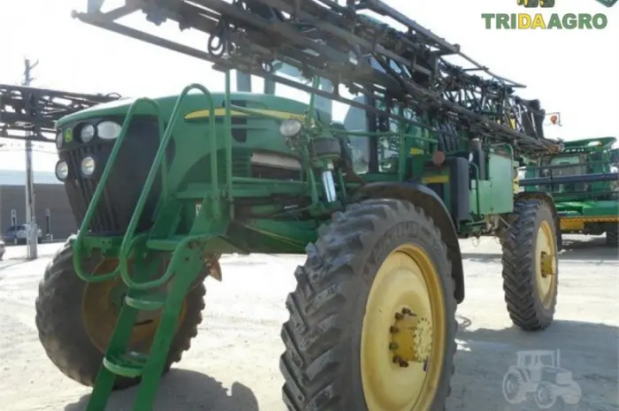 Самоходный опрыскиватель john deere 4730 (2010)- фото № 2