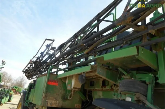 Самоходный опрыскиватель john deere 4730 (2010)- фото № 5