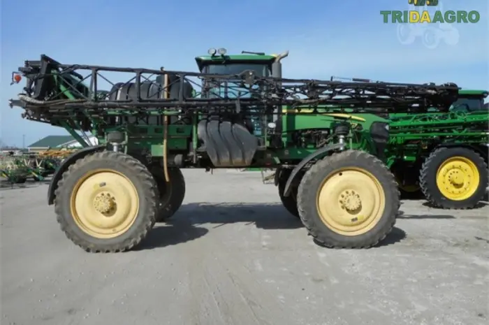 Самоходный опрыскиватель john deere 4730 (2010)- фото № 8