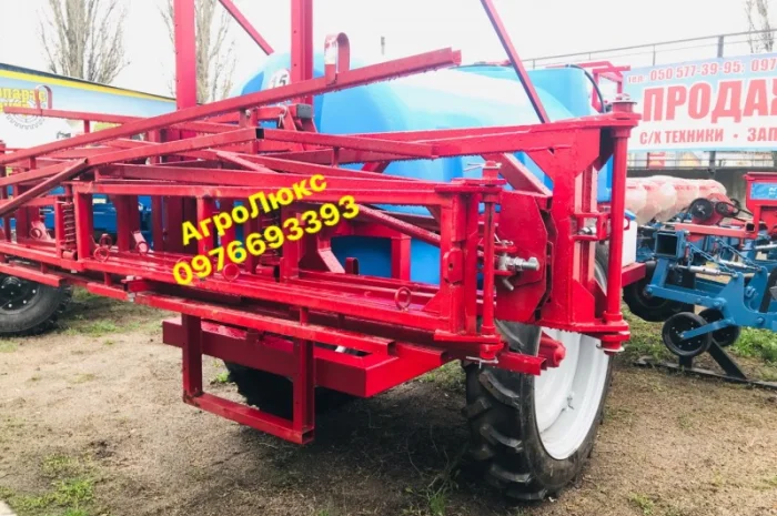 Опрыскиватель прицепной ОП-2000 или 2500-18 штанга ТРОЙНА форсунка кас- фото № 2