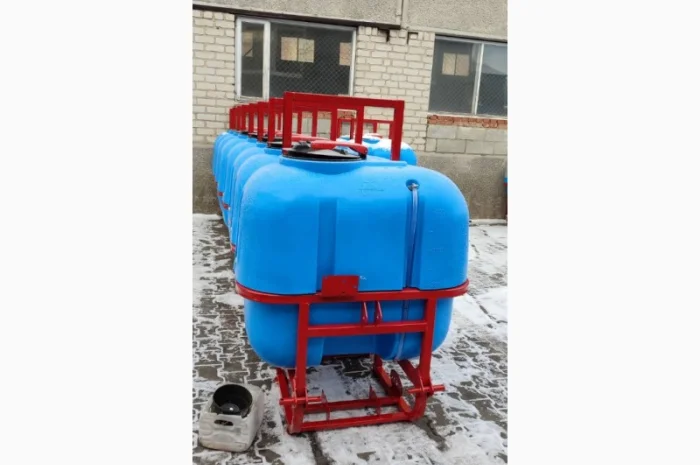 Обприскувач на 400л бочка кропілка на т-40(польща)- фото № 4