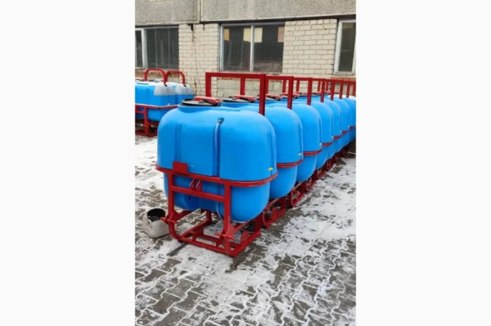 Обприскувач на 400л бочка кропілка на т-40(польща)- фото № 5