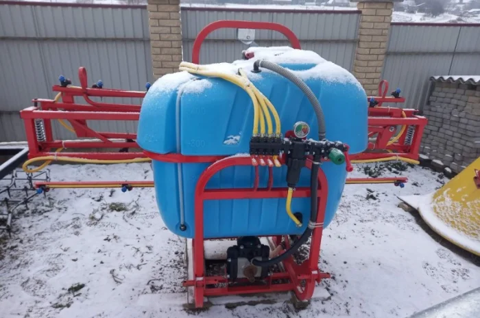 Бочка, кропілка, обприскувач навісний на 400л/10м та 400л/12м WIRAX(PL)- фото № 3