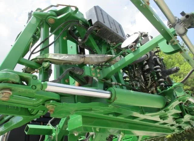 Обприскувач самохідний John Deere 4030R (2017)- фото № 8