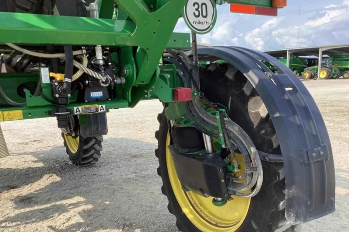 Обприскувач самохідний John Deere 4030R (2016)- фото № 12