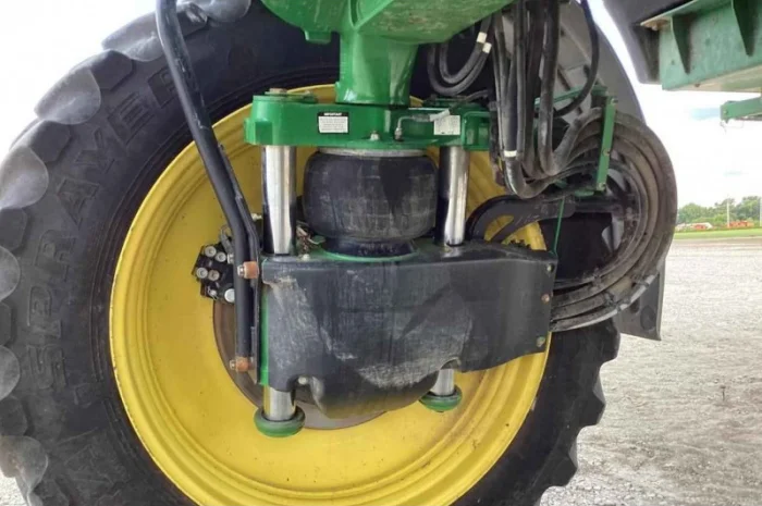 Обприскувач самохідний John Deere 4030R (2016)- фото № 10