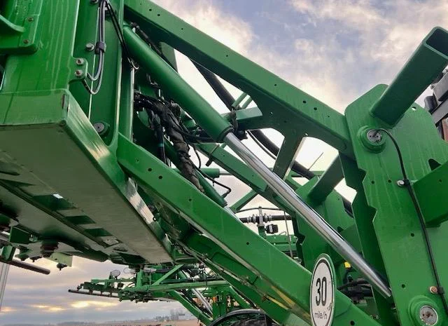 Обприскувач самохідний John Deere 4030R (2015)- фото № 18