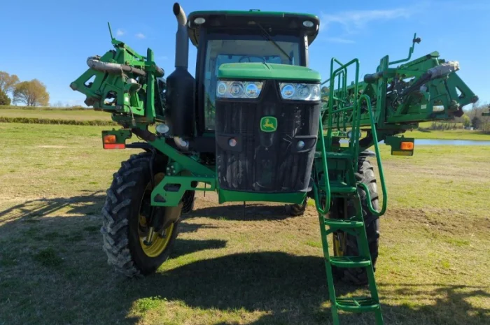 Обприскувач самохідний John Deere 4030R (2015)- фото № 16