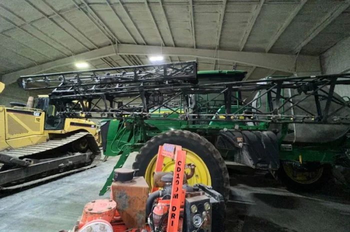 Обприскувач John Deere 4940- фото № 11