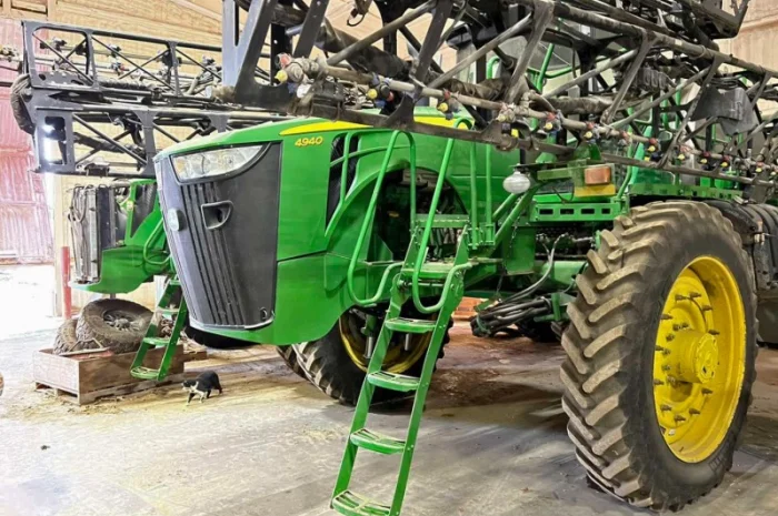 Обприскувач John Deere 4940- фото № 3