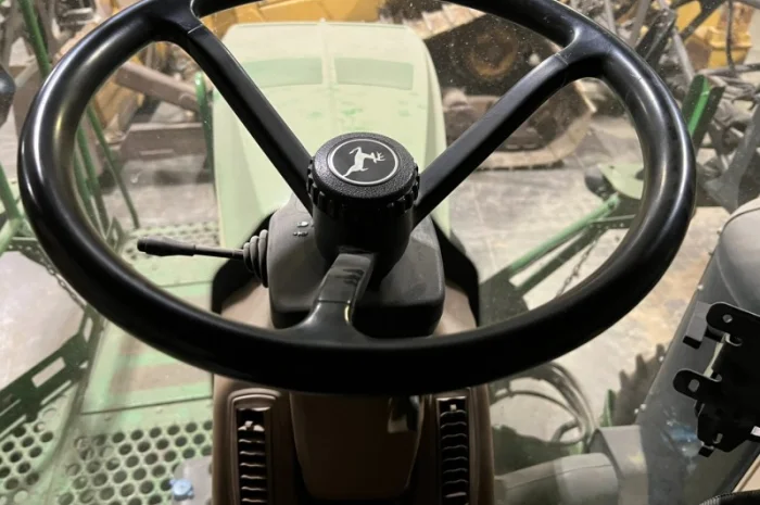 Обприскувач John Deere 4940- фото № 6