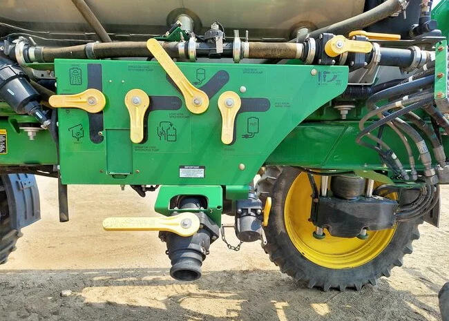 Обприскувач John Deere 4038- фото № 7